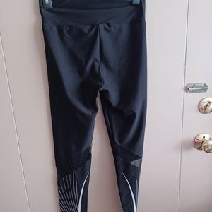 LCW sports leggings/yoga pants